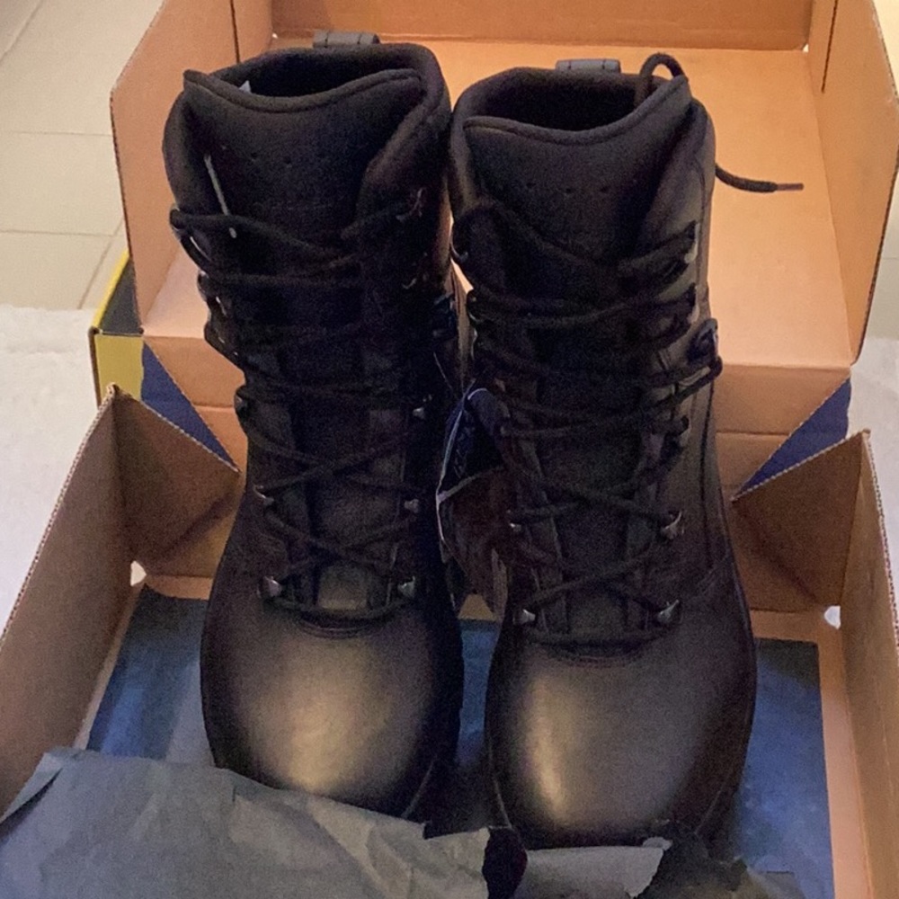 Men’s Gore Crosstech Heavy Duty Work Boots. Haix Black, Size 9.5. NWT /B…